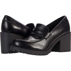 Dirty Laundry Liberty Loafer size 7